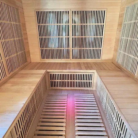 Gite Dans Bastide Provencale, Piscine & Sauna Auriol Exterior foto